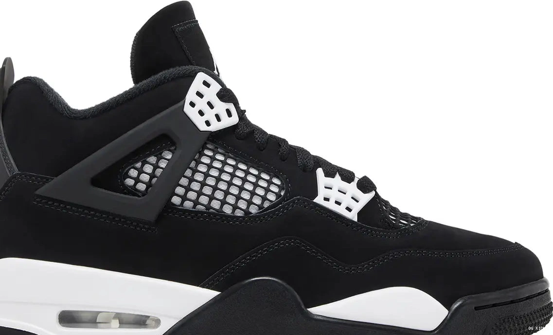 Retro White Thunder Jordan 4 0824